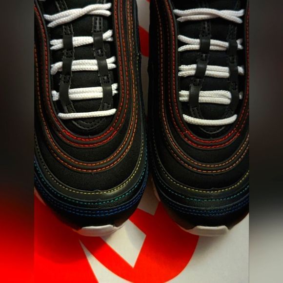 New Air Max 97 - Picture 5 of 9